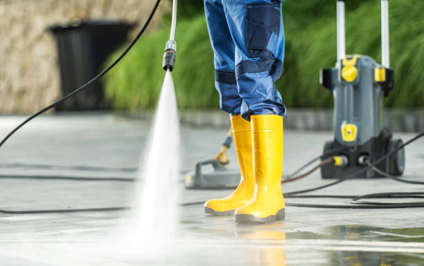 Best Pressure Washing Contractors  in Country Homes, WA